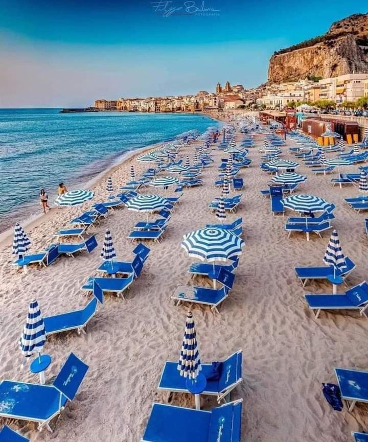 צ'פאלו Green Villa Sand Beach Center Close Sea Veiw מראה חיצוני תמונה