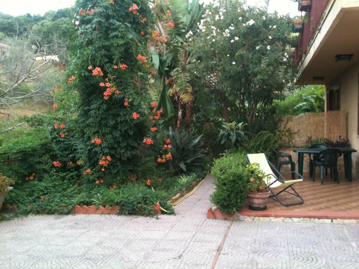 צ'פאלו Green Villa Sand Beach Center Close Sea Veiw מראה חיצוני תמונה