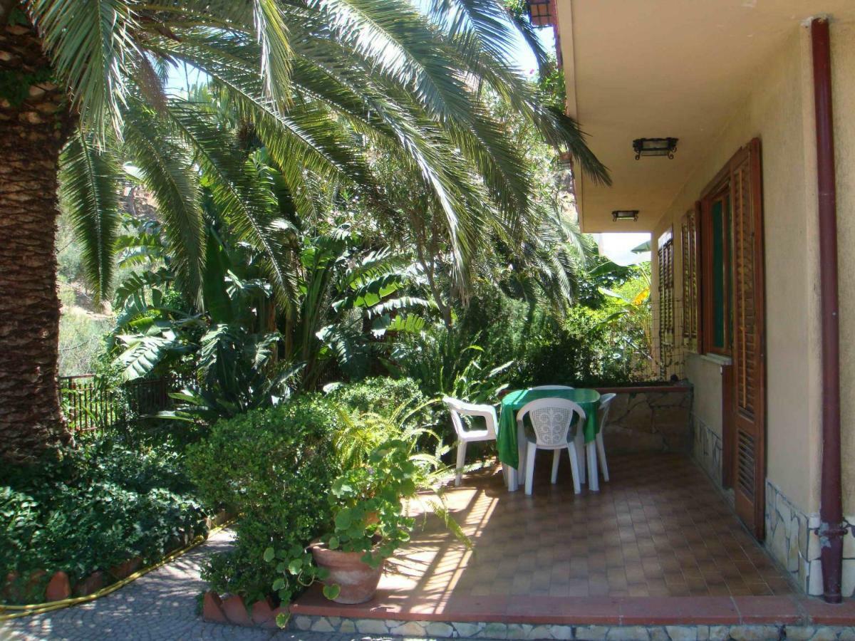 צ'פאלו Green Villa Sand Beach Center Close Sea Veiw מראה חיצוני תמונה