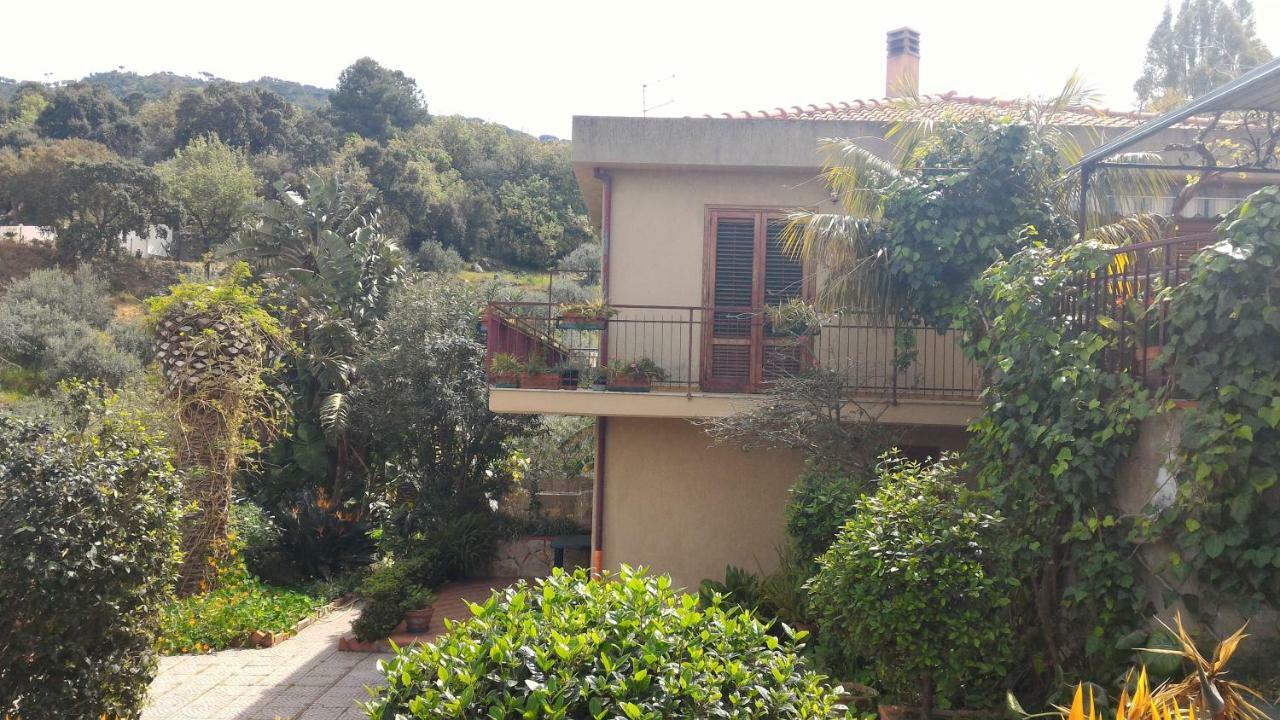 צ'פאלו Green Villa Sand Beach Center Close Sea Veiw מראה חיצוני תמונה