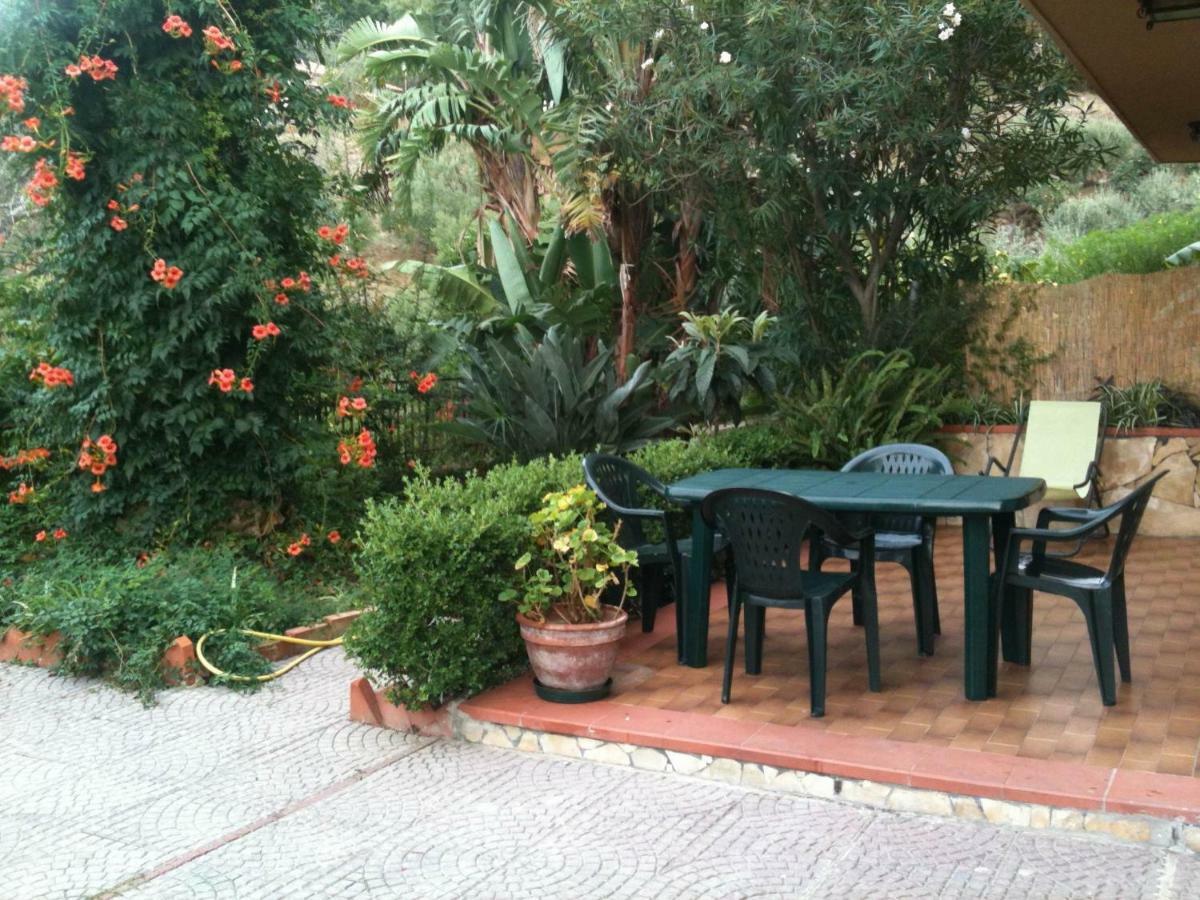 צ'פאלו Green Villa Sand Beach Center Close Sea Veiw מראה חיצוני תמונה